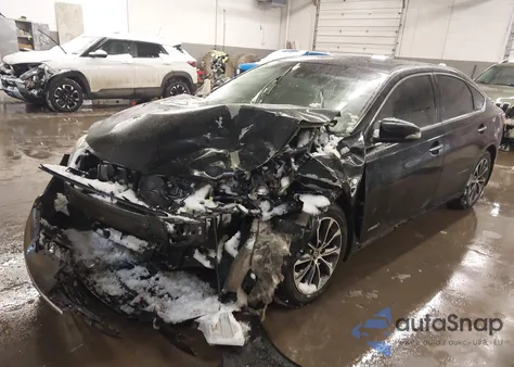 2017 Toyota Avalon Hybrid Xle Premium z USA, uszkodzony, nr VIN 4T1BD1EB2HU058690